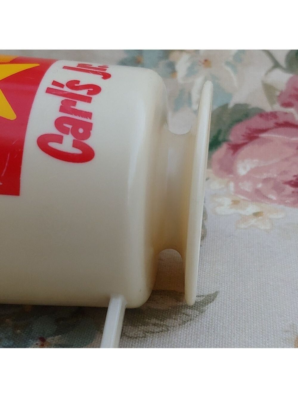 Carl's Jr Vintage Collectible Plastic Drinking Cup with Yellow Superstar Design - Picture 12 of 15